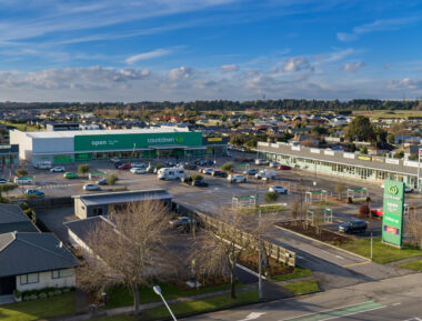 Amberley shopping centre showing countdown
